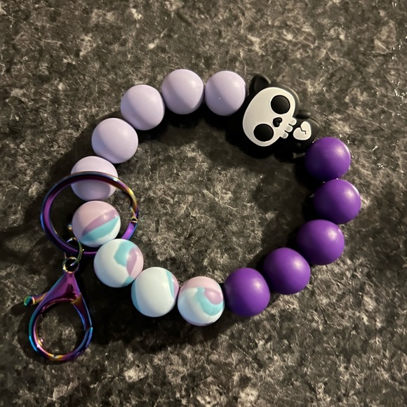 Accessories - Soft silicone wristlet or bracelet